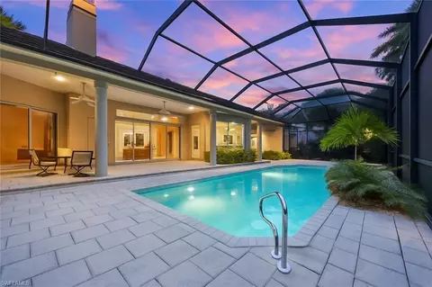 Exterior - 258 9th Ave S, Naples, FL 34102 photo 3 of 5