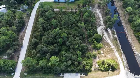 8 Th Ave NE, Naples, FL 34120 photo 12
