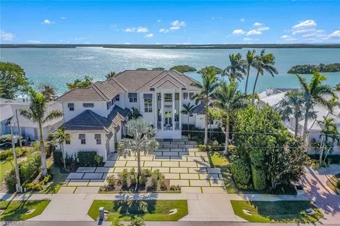 1829 S Inlet Dr, Marco Island, FL 34145
