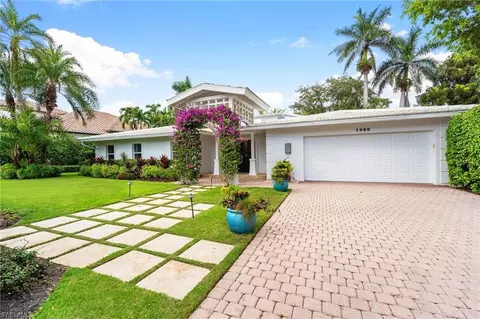 1980 Gordon Dr, Naples, FL 34102