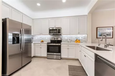 Kitchen - 2652 Vine Ave, Naples, FL 34120 photo 1 of 3
