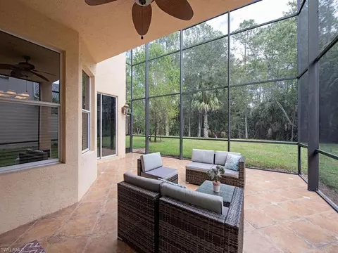 2346 Butterfly Palm Dr, Naples, FL 34119