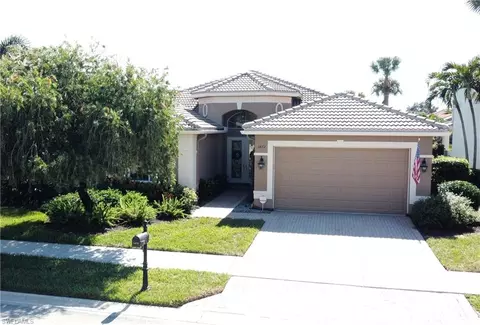 1472 Palma Blanca Ct, Naples, FL 34119