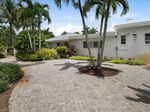 436 Golfview Dr, Naples, FL 34110 photo 34