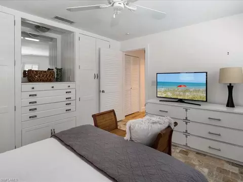 436 Golfview Dr, Naples, FL 34110 photo 29
