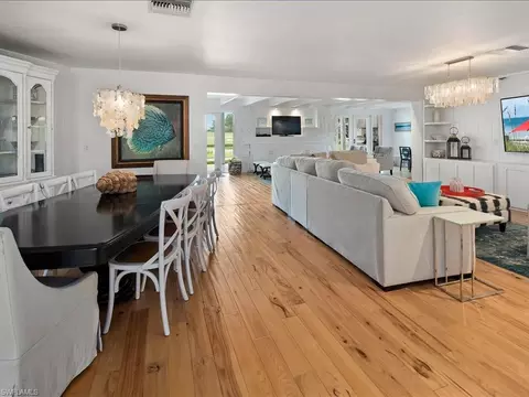 436 Golfview Dr, Naples, FL 34110 photo 7