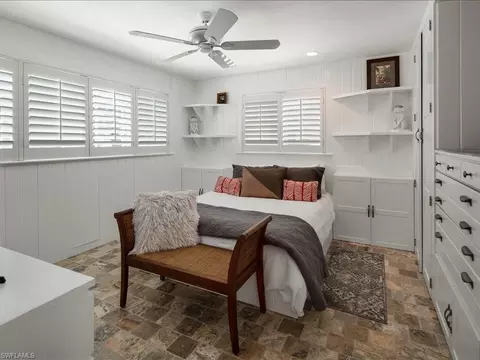 436 Golfview Dr, Naples, FL 34110 photo 30