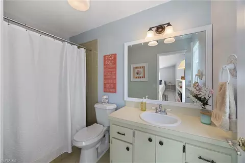 Bath - 111 7th St, Naples, FL 34113 photo 1 of 1
