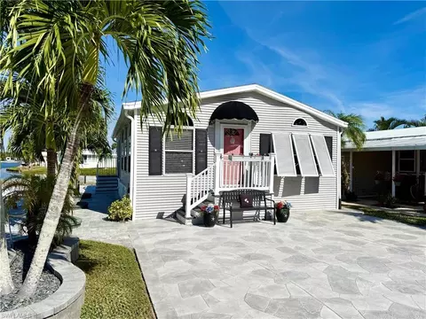 504 Cheetah Dr #504, Naples, FL 34114