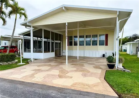 22 Amethyst Ave #22A, Naples, FL 34114