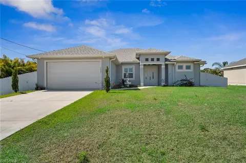 3407 20th St SW, Lehigh Acres, FL 33976