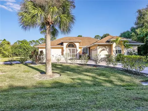 820 Robert Ave, Lehigh Acres, FL 33936
