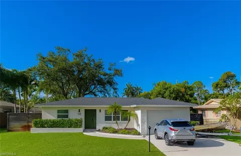 750 95th Ave N, Naples, FL 34108