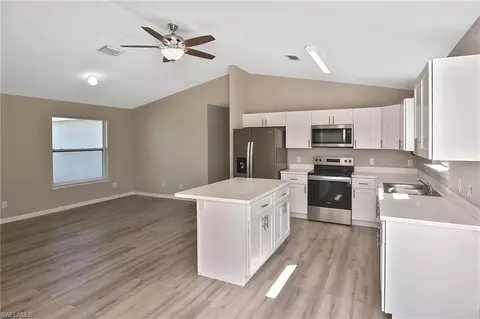 902 Lytle St E, Lehigh Acres, FL 33974 photo 26