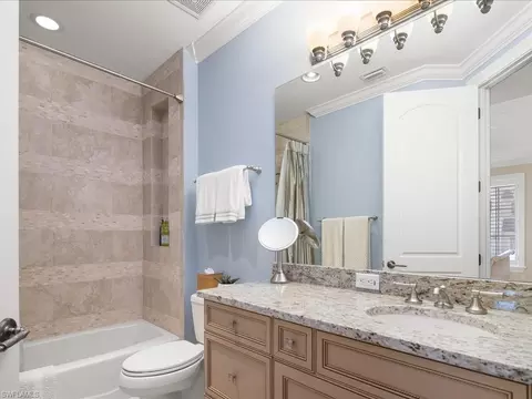 Bath - 1750 4th St S, Naples, FL 34102 photo 3 of 7