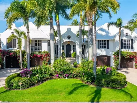Exterior - 1750 4th St S, Naples, FL 34102 photo 9 of 16