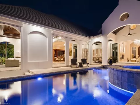 Exterior - 1750 4th St S, Naples, FL 34102 photo 5 of 16