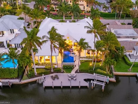 View/Area - 1750 4th St S, Naples, FL 34102 photo 1 of 4