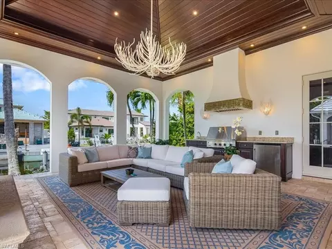 Exterior - 1750 4th St S, Naples, FL 34102 photo 10 of 16