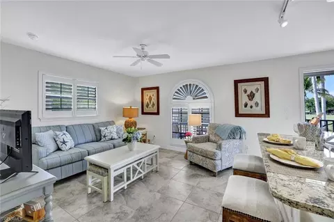 Living - 655 8th Ave S #6, Naples, FL 34102 photo 2 of 3