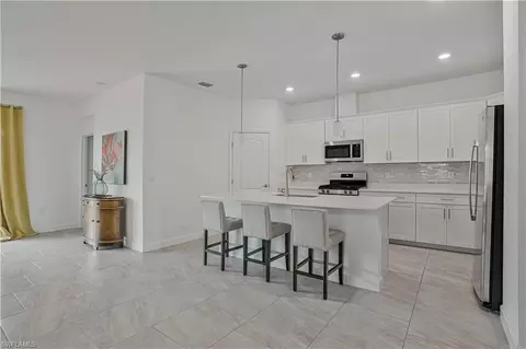 Kitchen - 18293 Ridgeline Dr, Estero, FL 33928 photo 1 of 6