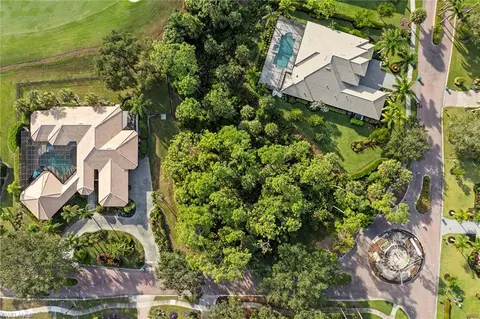 4665 Idylwood Ln, Naples, FL 34119