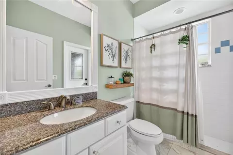 Bath - 263 Silverado Dr, Naples, FL 34119 photo 4 of 4