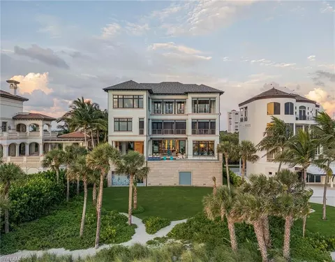 7409 Bay Colony Dr, Naples, FL 34108