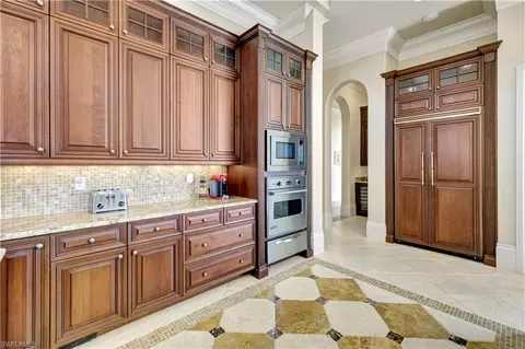 Kitchen - 2249 Miramonte Ct, Naples, FL 34105 photo 4 of 4