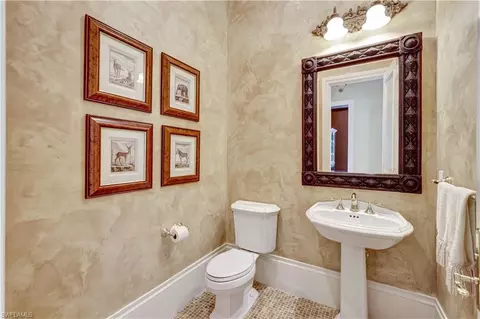 Bath - 2249 Miramonte Ct, Naples, FL 34105 photo 3 of 5