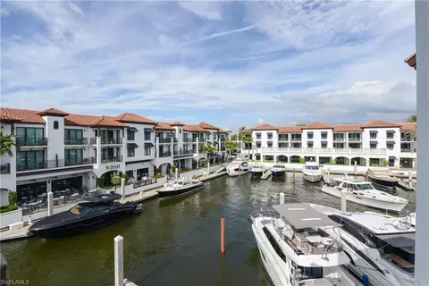 1530 5th Ave S #C312, Naples, FL 34102