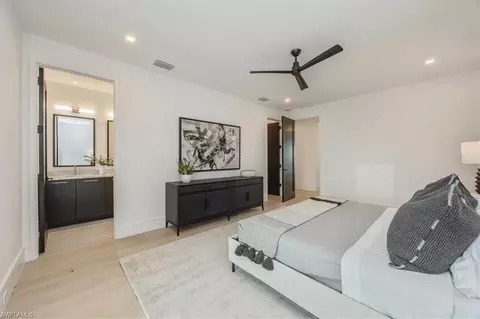 Bedroom - 1640 Dolphin Ct, Naples, FL 34102 photo 5 of 5
