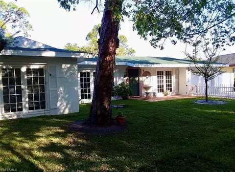 626 Rudder Rd, Naples, FL 34102