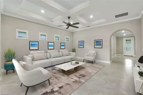 9350 Greyhawk Trl, Naples, FL 34120