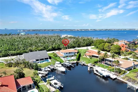 6448 Griffin Blvd, Fort Myers, FL 33908