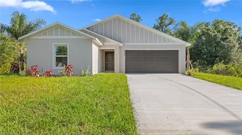 206 Preston St, Lehigh Acres, FL 33974