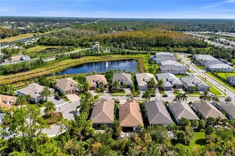 View/Area - 11241 Daphne Ct, Naples, FL 34120 photo 2 of 8