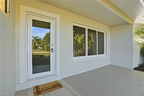814 101st Ave N, Naples, FL 34108 photo 5