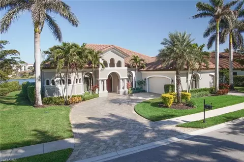 7316 Hagen Way, Naples, FL 34113