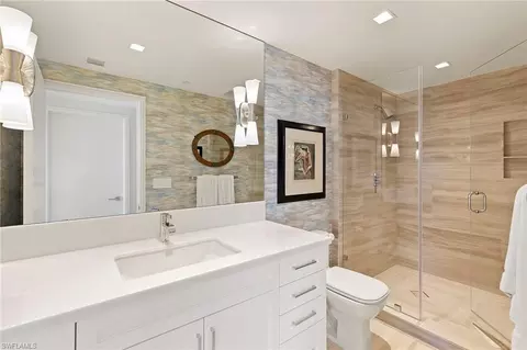 Bath - 6897 Grenadier Blvd #902, Naples, FL 34108 photo 4 of 6