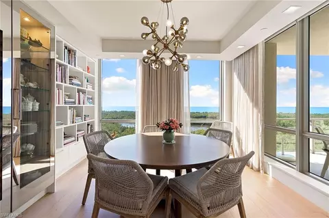 Dining - 6897 Grenadier Blvd #902, Naples, FL 34108 photo 3 of 4