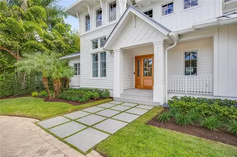 Exterior - 730 9th Ave S, Naples, FL 34102 photo 3 of 11