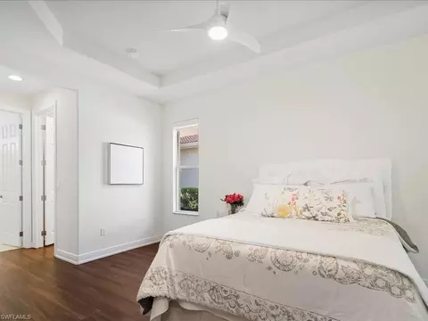 Bedroom - 12671 Biscayne Ct, Naples, FL 34105 photo 4 of 7