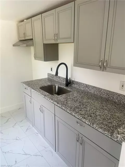 Kitchen - 2480 Andrew Dr, Naples, FL 34112 photo 1 of 2