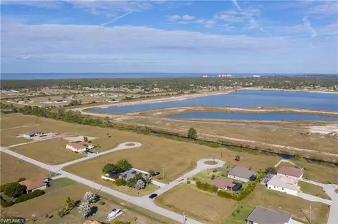 3923 NW 33rd Pl, Cape Coral, FL 33993