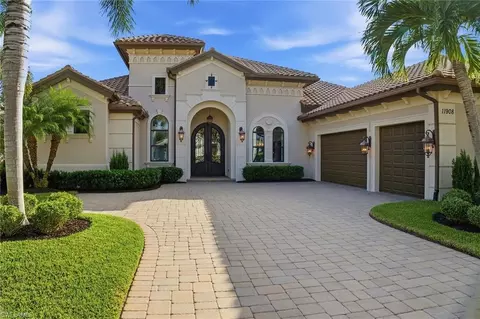 11908 Hedgestone Ct, Naples, FL 34120
