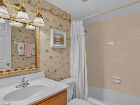 Bath - 766 Central Ave #101, Naples, FL 34102 photo 2 of 2
