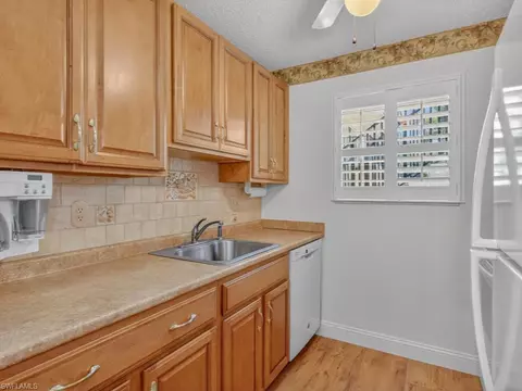 Kitchen - 766 Central Ave #101, Naples, FL 34102 photo 2 of 2