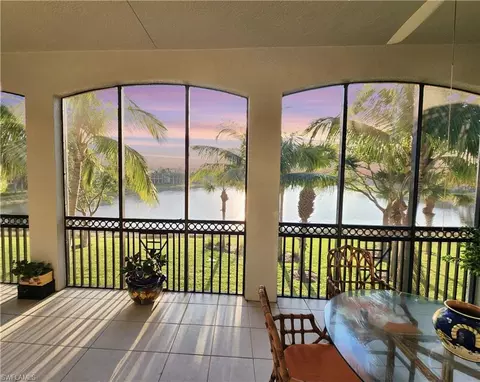 9283 Museo Cir #204, Naples, FL 34114