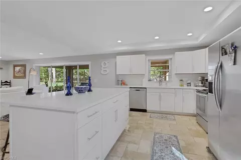 Kitchen - 687 Cypress Way E, Naples, FL 34110 photo 3 of 4